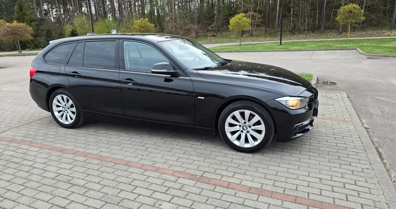 BMW Seria 3 cena 37900 przebieg: 240000, rok produkcji 2013 z Hajnówka małe 172